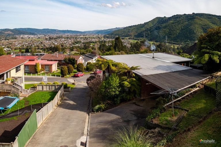 Photo of property in 21 Alleyne Court, Brown Owl, Upper Hutt, 5018