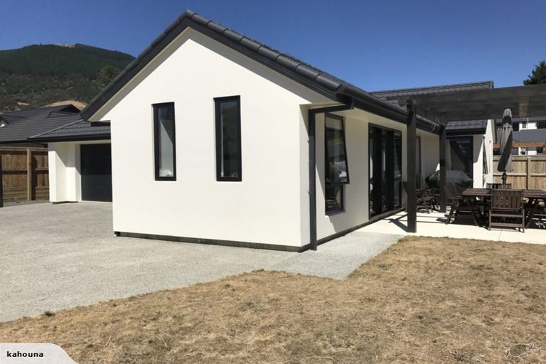 Photo of property in 61 Montebello Avenue, Stoke, Nelson, 7011