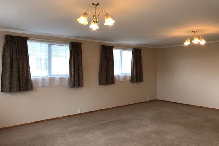 Photo of property in 4 Hindmarsh Street, Johnsonville, Wellington, 6037