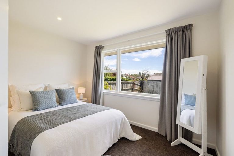 Photo of property in 47 Emlyn Place, Avondale, Christchurch, 8061
