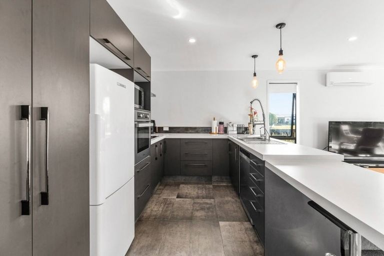 Photo of property in 7 Haka Way, Papamoa, 3118