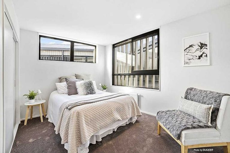 Photo of property in 6u5 Bushland Grove, Paparangi, Wellington, 6037