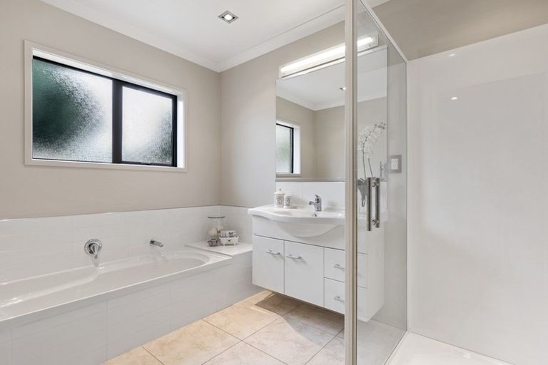 Photo of property in 9 Merlot Drive, Pyes Pa, Tauranga, 3112