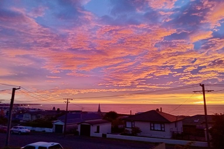 Photo of property in 32 Ure Street, South Hill, Oamaru, 9400