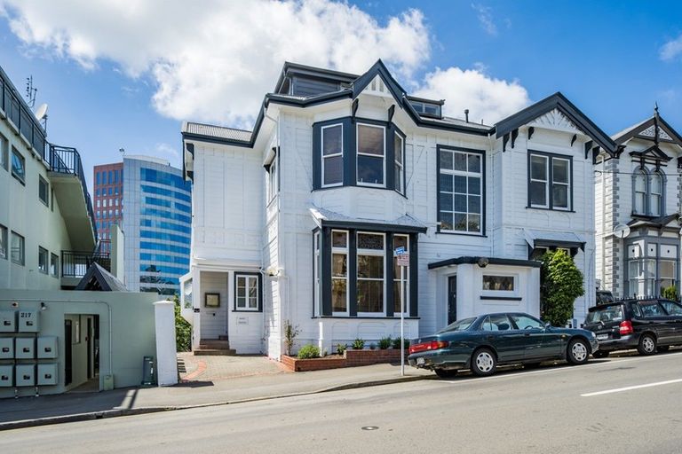 Photo of property in 219u2 The Terrace, Wellington Central, Wellington, 6011