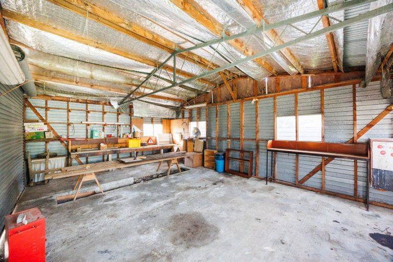 Photo of property in 4 Waihi Place, Westbrook, Palmerston North, 4412