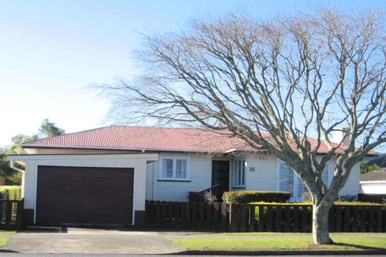 Photo of property in 2/96 Kelvin Road, Papakura, 2110