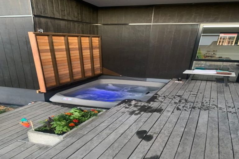 Photo of property in 123 Clarendon Terrace, Woolston, Christchurch, 8023