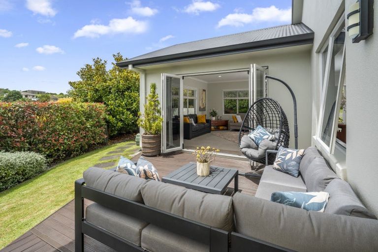 Photo of property in 15 Adler Drive, Ohauiti, Tauranga, 3112