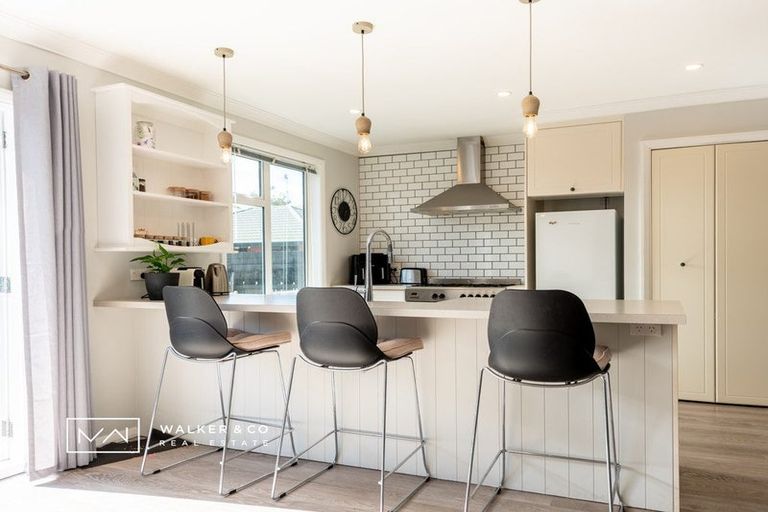 Photo of property in 21 Hudson Avenue, Ebdentown, Upper Hutt, 5018