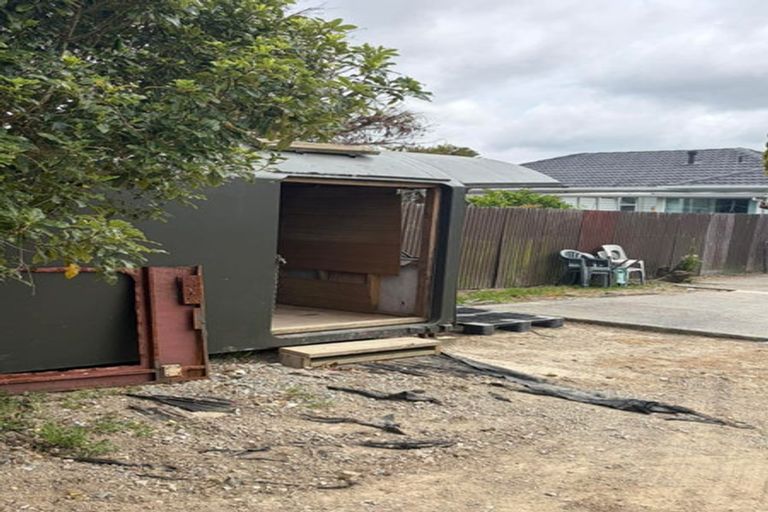Photo of property in 15 Gibbs Crescent, Wainuiomata, Lower Hutt, 5014