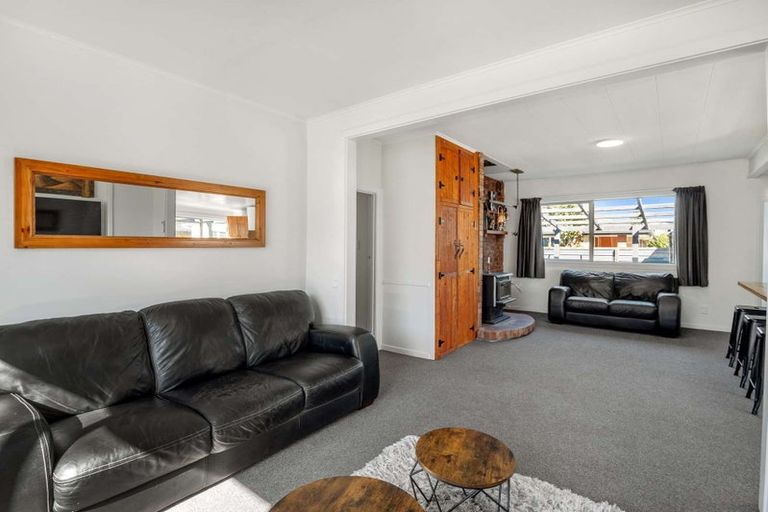 Photo of property in 42 Thomson Street, Tinwald, Ashburton, 7700
