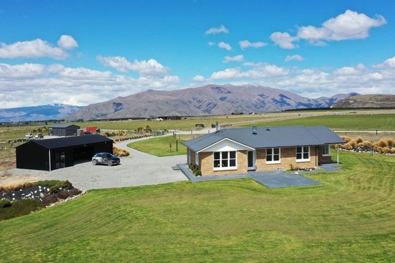 Photo of property in 91 Pyramid Terrace, Twizel, 7999