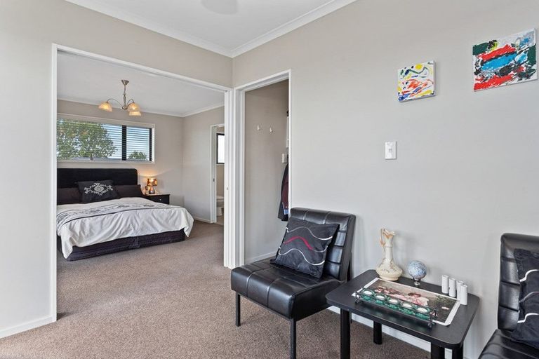 Photo of property in 12 Peak Crescent, Kaiapoi, 7630