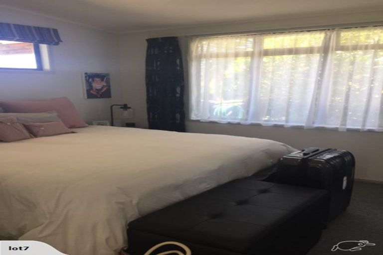 Photo of property in 51 Minaret Drive, Bucklands Beach, Auckland, 2014