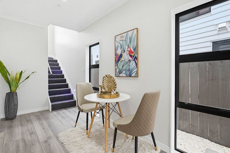 Photo of property in 85b Raglan Street, Mangere East, Auckland, 2024