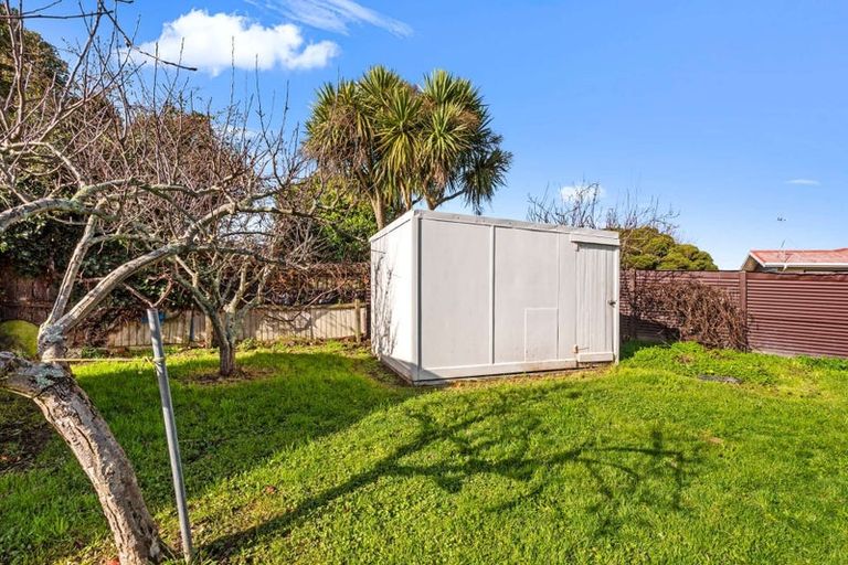 Photo of property in 114 Tremaine Avenue, Westbrook, Palmerston North, 4412