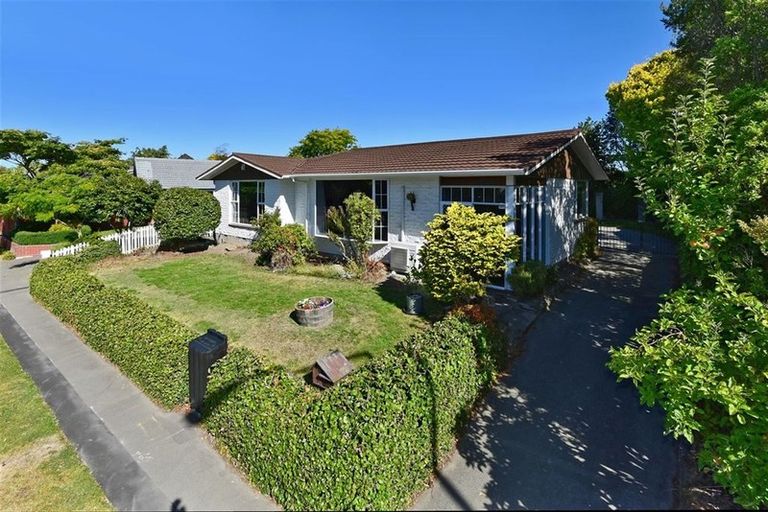 Photo of property in 189 Maidstone Road, Avonhead, Christchurch, 8042