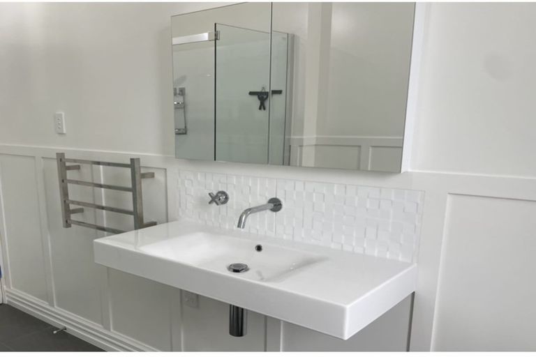 Photo of property in 72 William Street, Petone, Lower Hutt, 5012