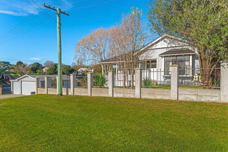 Photo of property in 2 Cobden Street, Gisborne, 4010