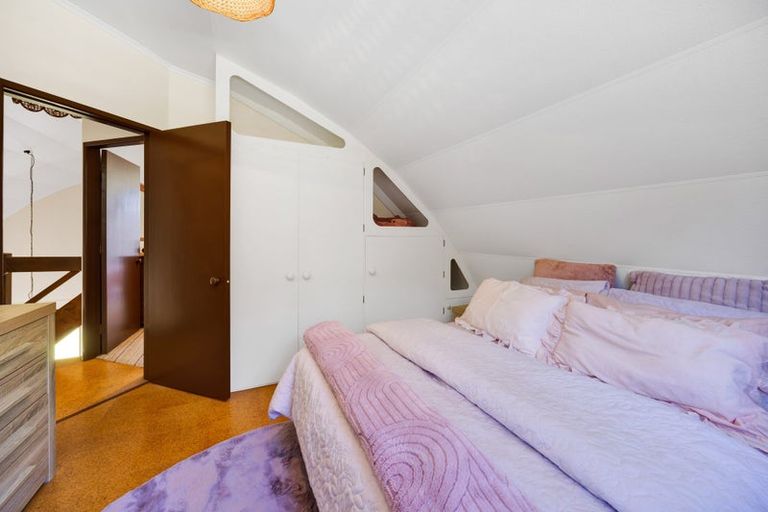 Photo of property in 9 Beach Road, Patea, 4520