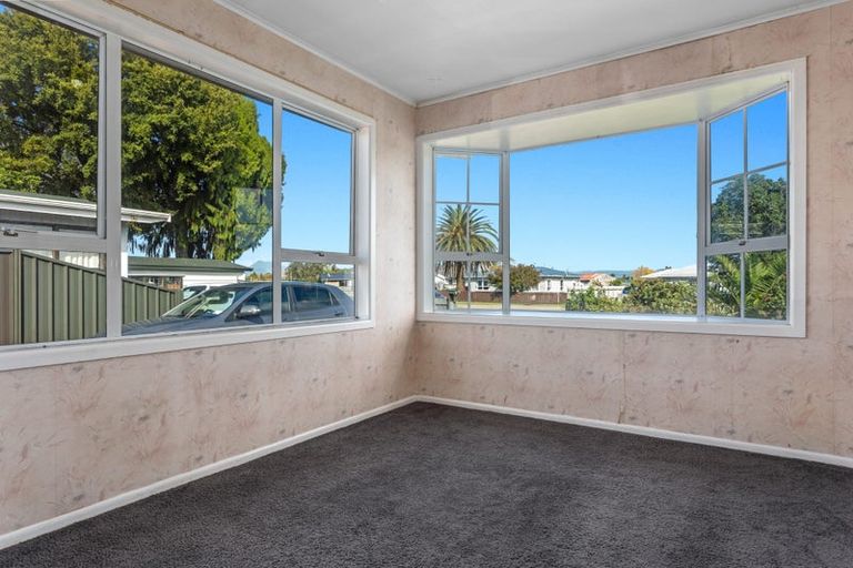Photo of property in 41 College Road, Edgecumbe, 3120