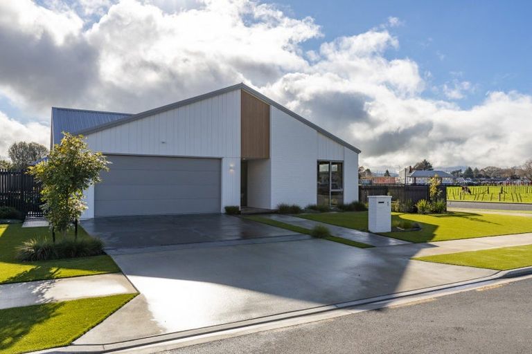 Photo of property in 1 Kenepuru Crescent, Cambridge, 3434