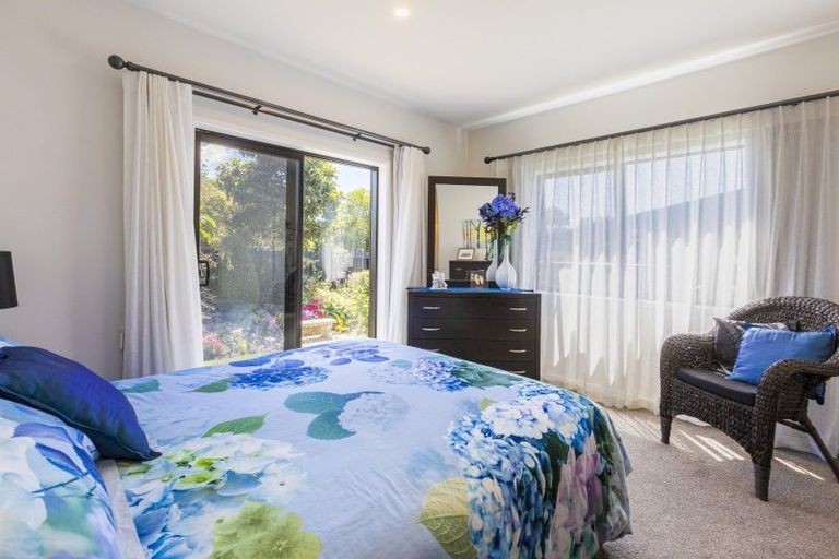 Photo of property in 3 Russell Street, Otane, 4202