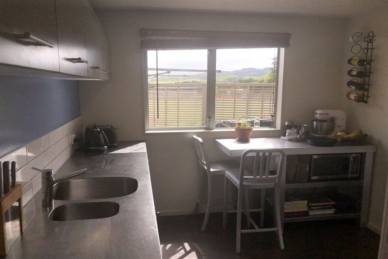 Photo of property in 46u1 Bracken Road, Paparangi, Wellington, 6037