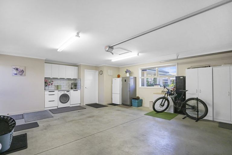 Photo of property in 10 Elmwood Grove, Tinwald, Ashburton, 7700