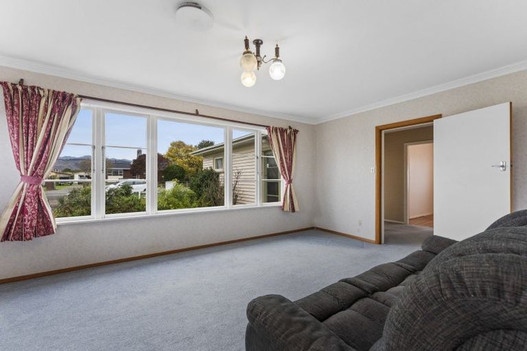 Photo of property in 81 Bartholomew Road, Levin, 5510