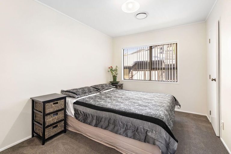 Photo of property in 12 Cooper Road, Stanmore Bay, Whangaparaoa, 0932