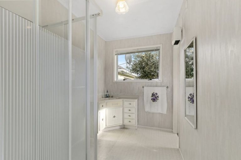 Photo of property in 95 Hine Road, Wainuiomata, Lower Hutt, 5014