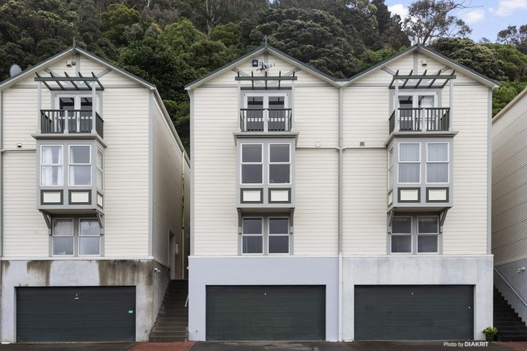 Photo of property in 153d Grant Road, Thorndon, Wellington, 6011