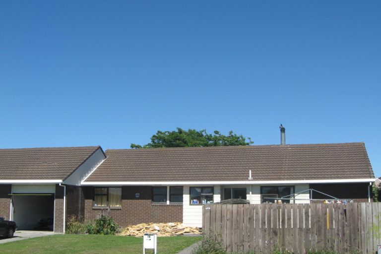 Photo of property in 38 Arcon Drive, Broomfield, Christchurch, 8042