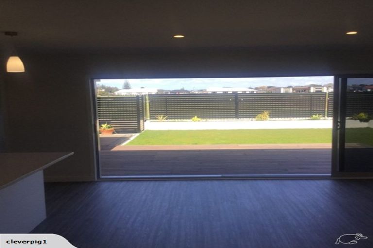 Photo of property in 5 Hurunui Drive, Te Awa, Napier, 4110