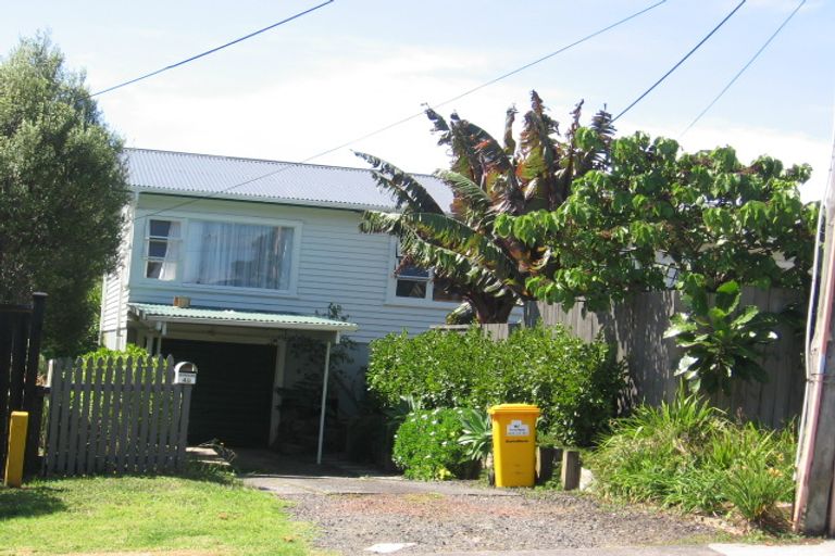 Photo of property in 49 Roseberry Avenue, Birkenhead, Auckland, 0626