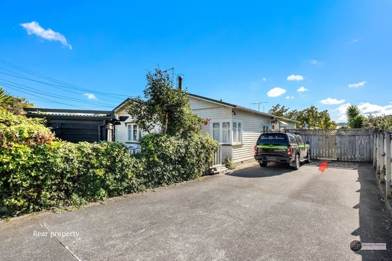 Photo of property in 2f2- Bentinck Street, Wallaceville, Upper Hutt, 5018