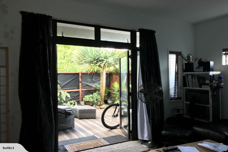Photo of property in The Grange, 95/92 Bush Road, Albany, Auckland, 0632
