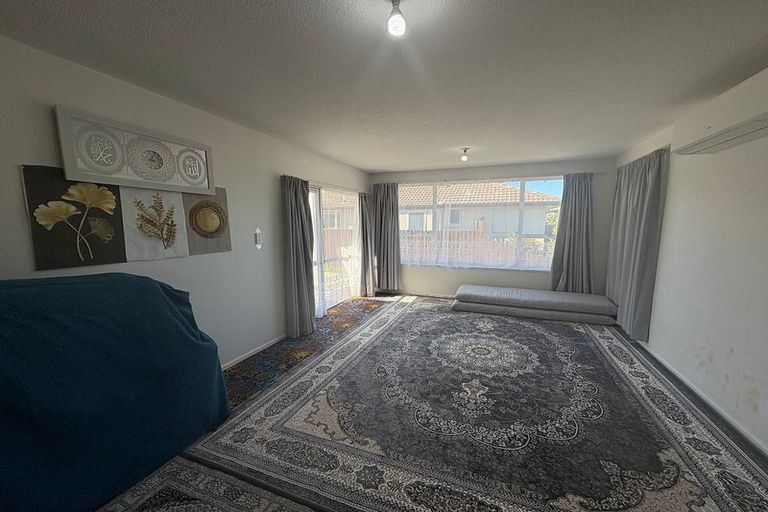 Photo of property in 1/19 Resolution Place, Bryndwr, Christchurch, 8053