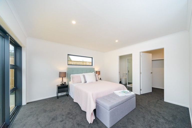 Photo of property in 20 Highbury Avenue, Highbury, Palmerston North, 4412