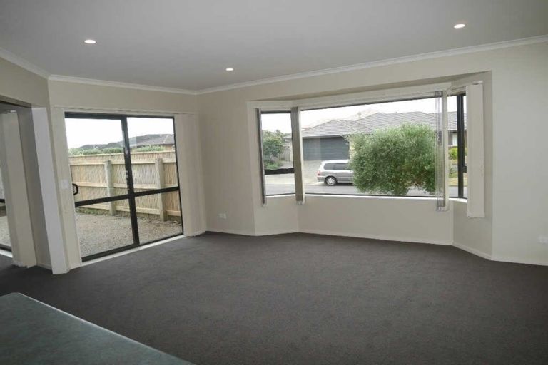 Photo of property in 28 Monarch Place, Paraparaumu Beach, Paraparaumu, 5032