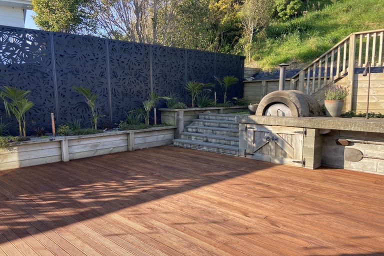 Photo of property in 18 Kaitangata Crescent, Kelson, Lower Hutt, 5010