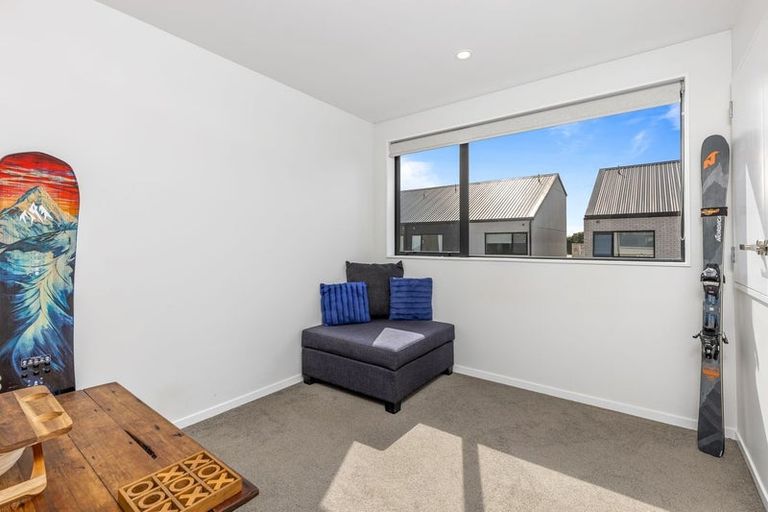 Photo of property in 20 Ivy Nola Way, Henderson, Auckland, 0612