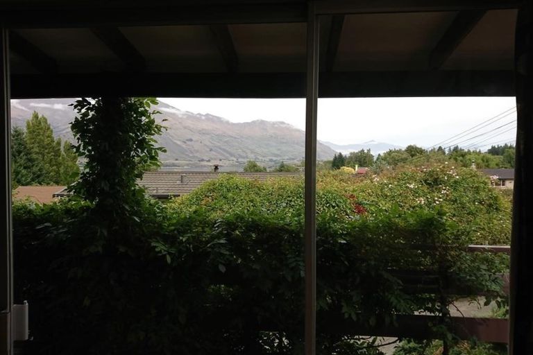 Photo of property in 4 Mackay Street, Wanaka, 9305