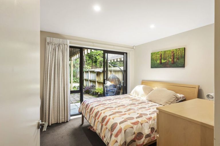 Photo of property in 20/8 Thatcher Crescent, Crofton Downs, Wellington, 6035