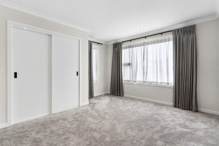 Photo of property in 13 Hautoa Lane, Flat Bush, Auckland, 2019