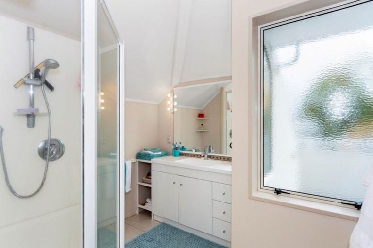 Photo of property in 30 Harlech Glen, Bethlehem, Tauranga, 3110