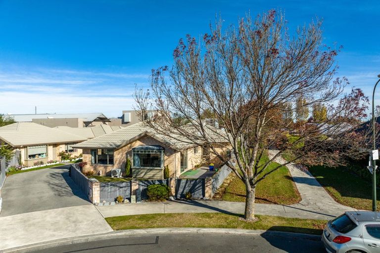 Photo of property in 22 Bayliss Close, Northwood, Christchurch, 8051