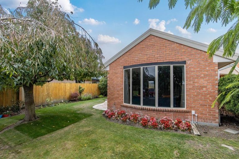 Photo of property in 26 Parkinson Place, Woodend, 7610